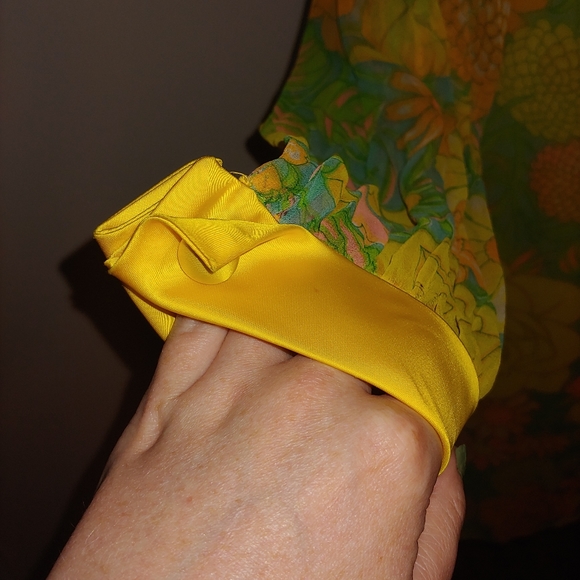 Vintage 60s Floral Wiggle Shirt Dress - Picture 7 of 9